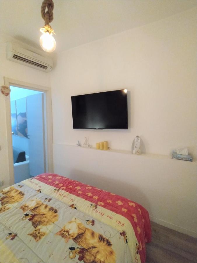Appartamento In Centro Савона Экстерьер фото