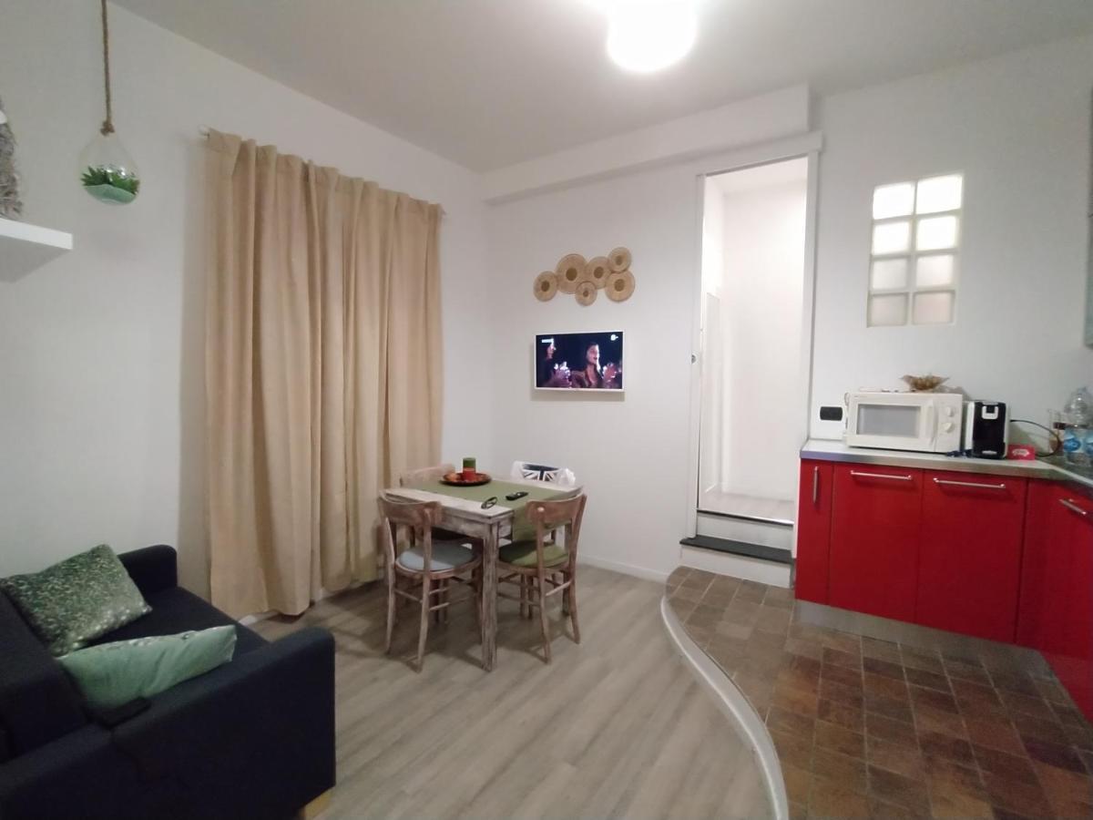 Appartamento In Centro Савона Экстерьер фото