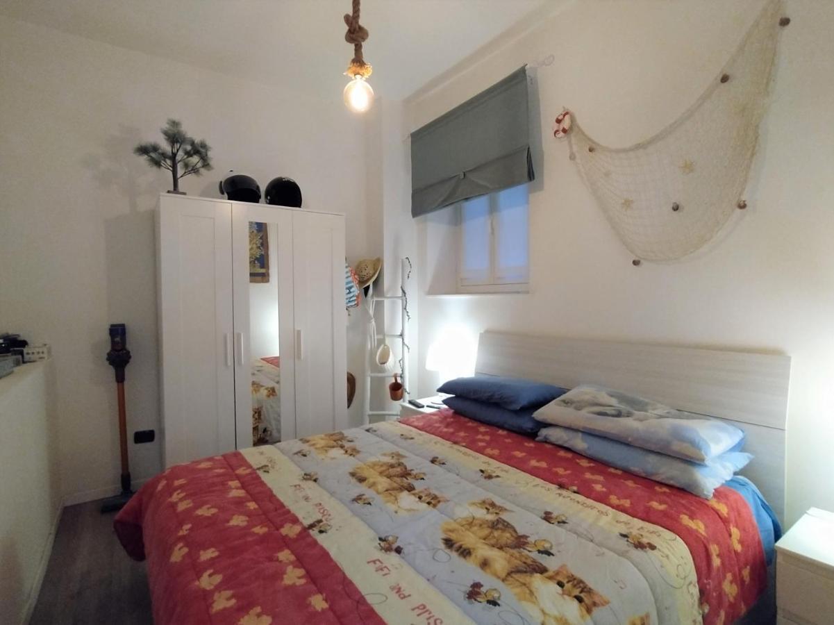 Appartamento In Centro Савона Экстерьер фото